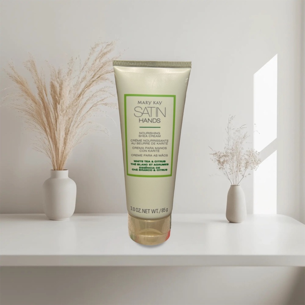 Mary Kay Satin Hands Shea Cream in Gold Tube